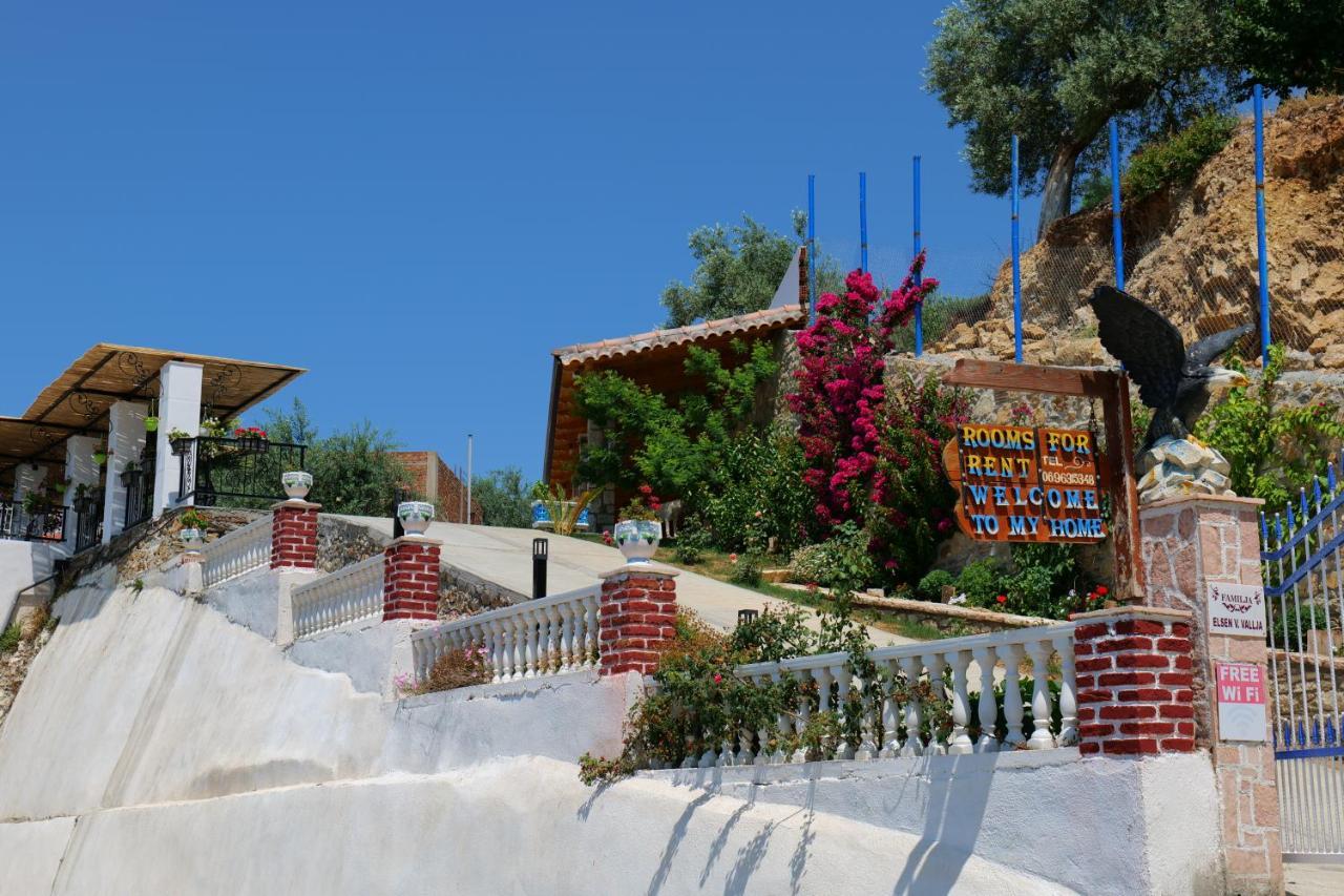 Bed and Breakfast Vila Panorama Piqeras Exterior foto
